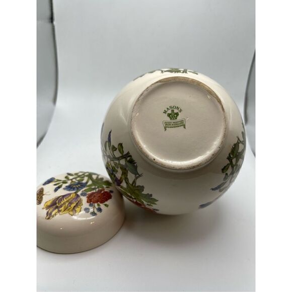 Mason’s white floral butterfly ginger jar - Picture 3 of 5